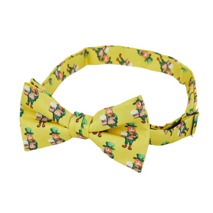 St. Patrick's Day Leprechaun Holding Drinks Banded Bow Tie - Yellow