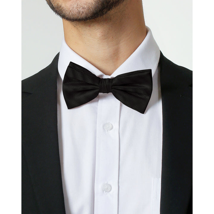 Silk Blend Chevron Banded Bow Tie - Black